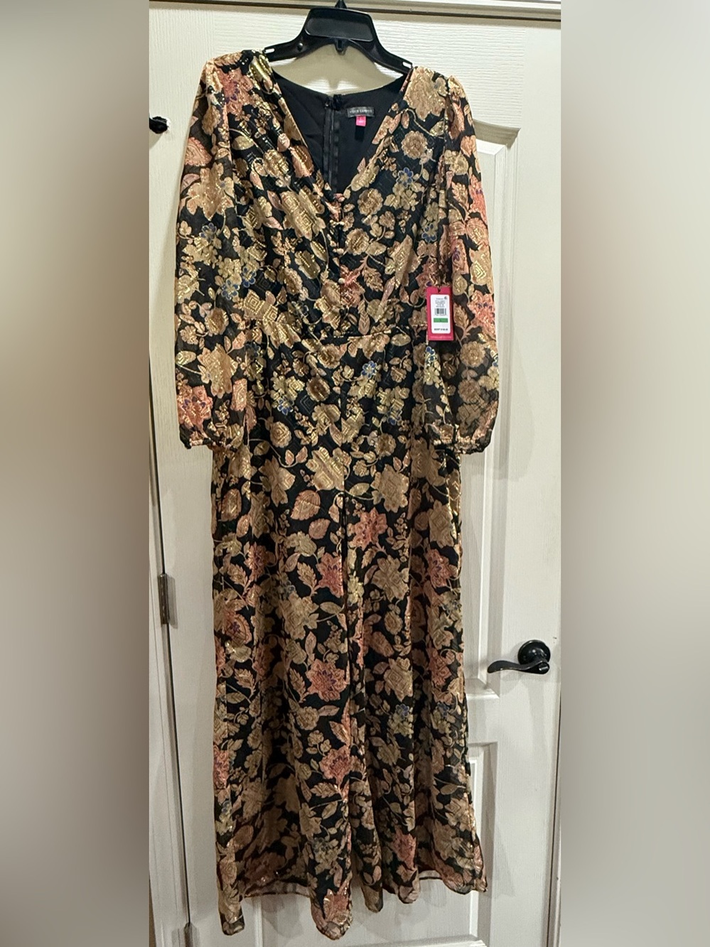 Vince Camuto Elegant Black Floral jumpsuit with Gold Accents